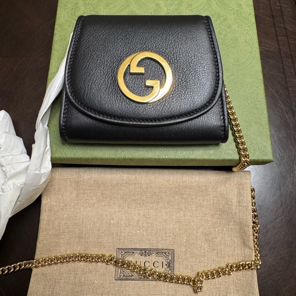 Gucci Handbags - New Authentic Gucci Blondie GG Wallet On Chain Black Crossbody Bag